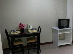 Big M Condotel Las Pinas Exterior photo