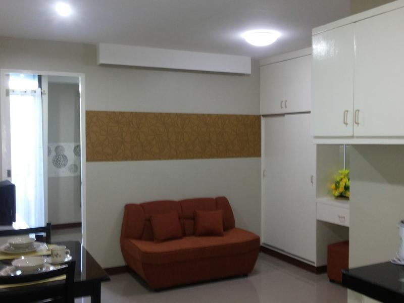 Big M Condotel Las Pinas Exterior photo